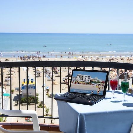 רימיני Hotel Usa חדר תמונה