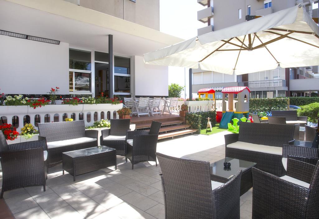 רימיני Hotel Usa מראה חיצוני תמונה