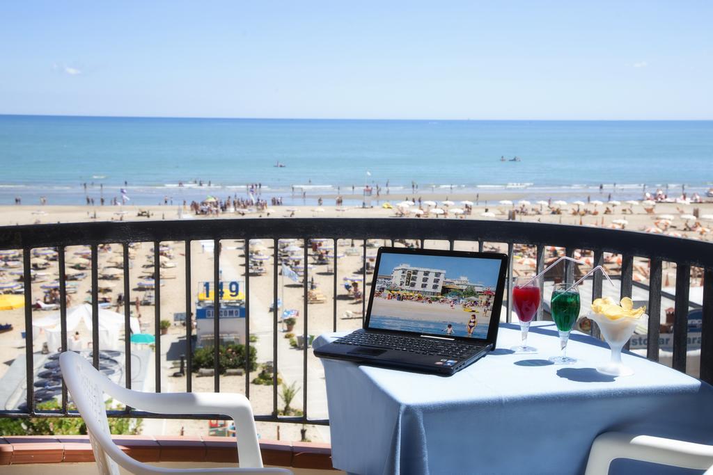 רימיני Hotel Usa חדר תמונה